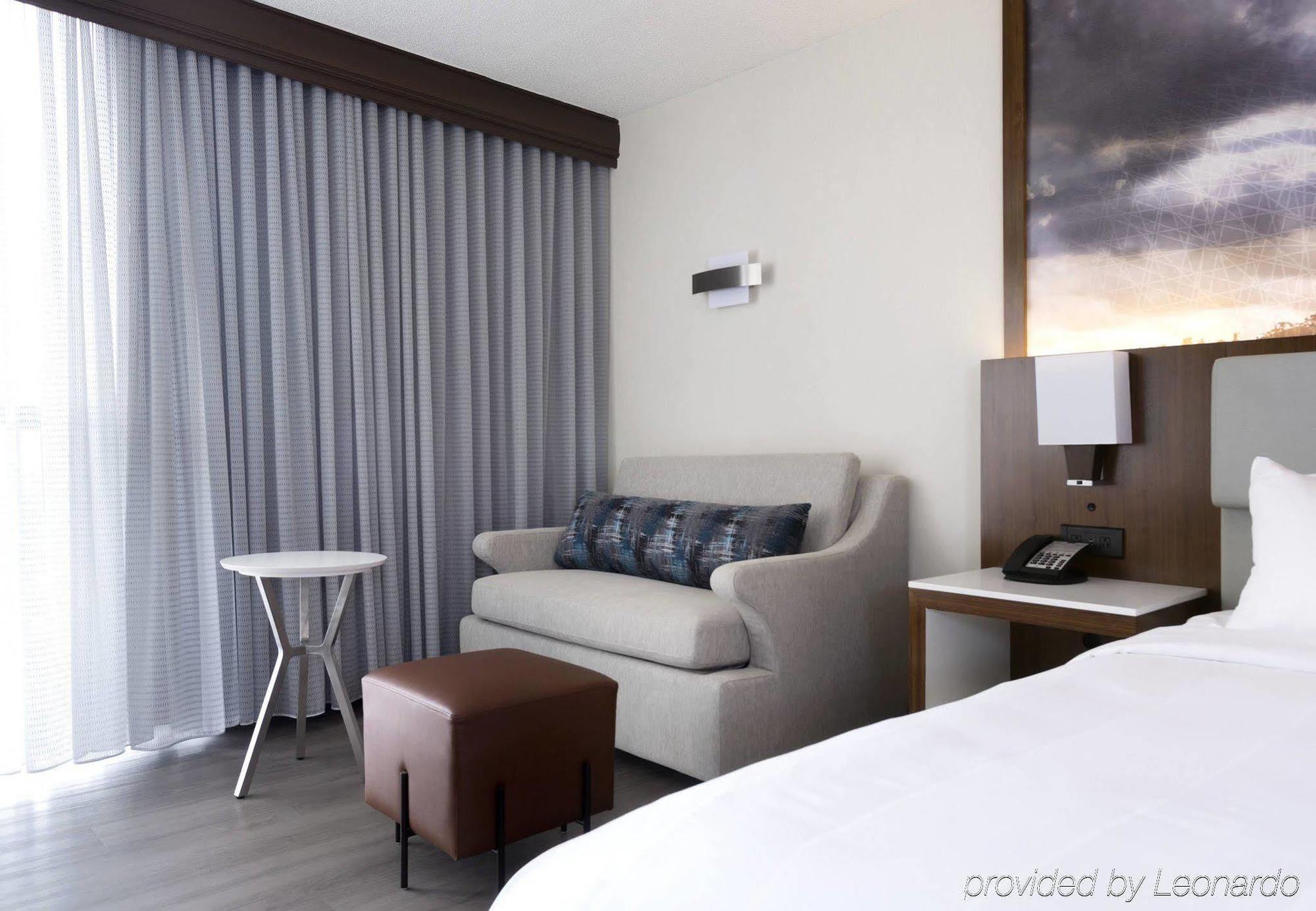 Greensboro-High Point Marriott Airport Exteriör bild